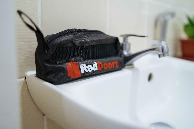 RedDoorz Premium @ Cityland Tagaytay 2 Tagaytay City Zewnętrze zdjęcie
